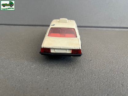 Voiture Miniature Peugeot 505 STI Taxi Corgi Made in GT Britain au 1/35 1/36