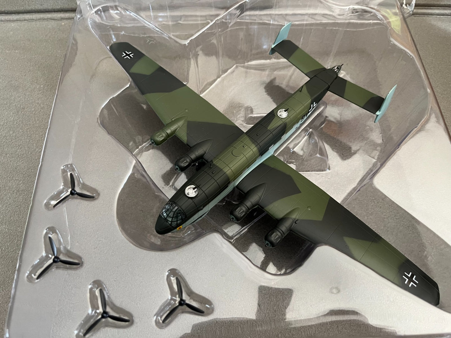 Avion miniature Militaire Bombardier Junkers JU 290 A5 Altaya 1/44