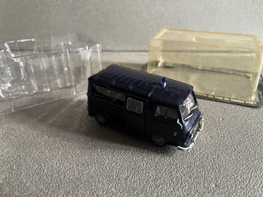 Voiture Miniature Renault Estafette Gendarmerie Tour de France 1963 Norev 1/43