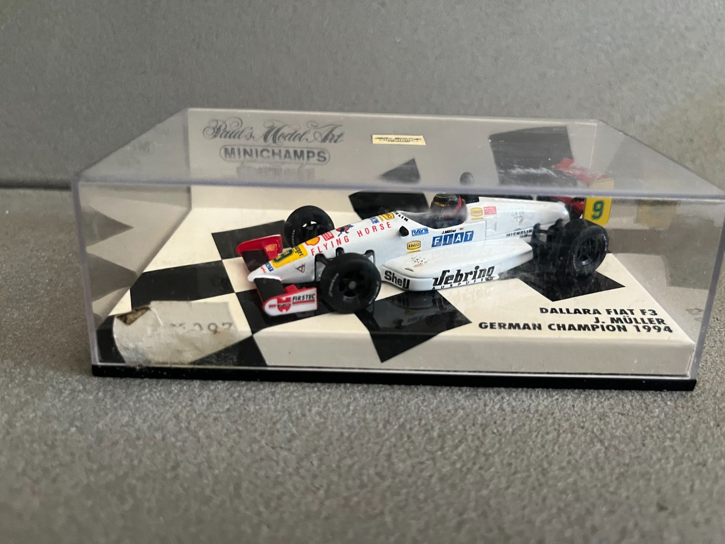 Voiture Miniature Formule 1 F1 Dallara Fiat F3 Muller 1994 Minichamps au 1/43