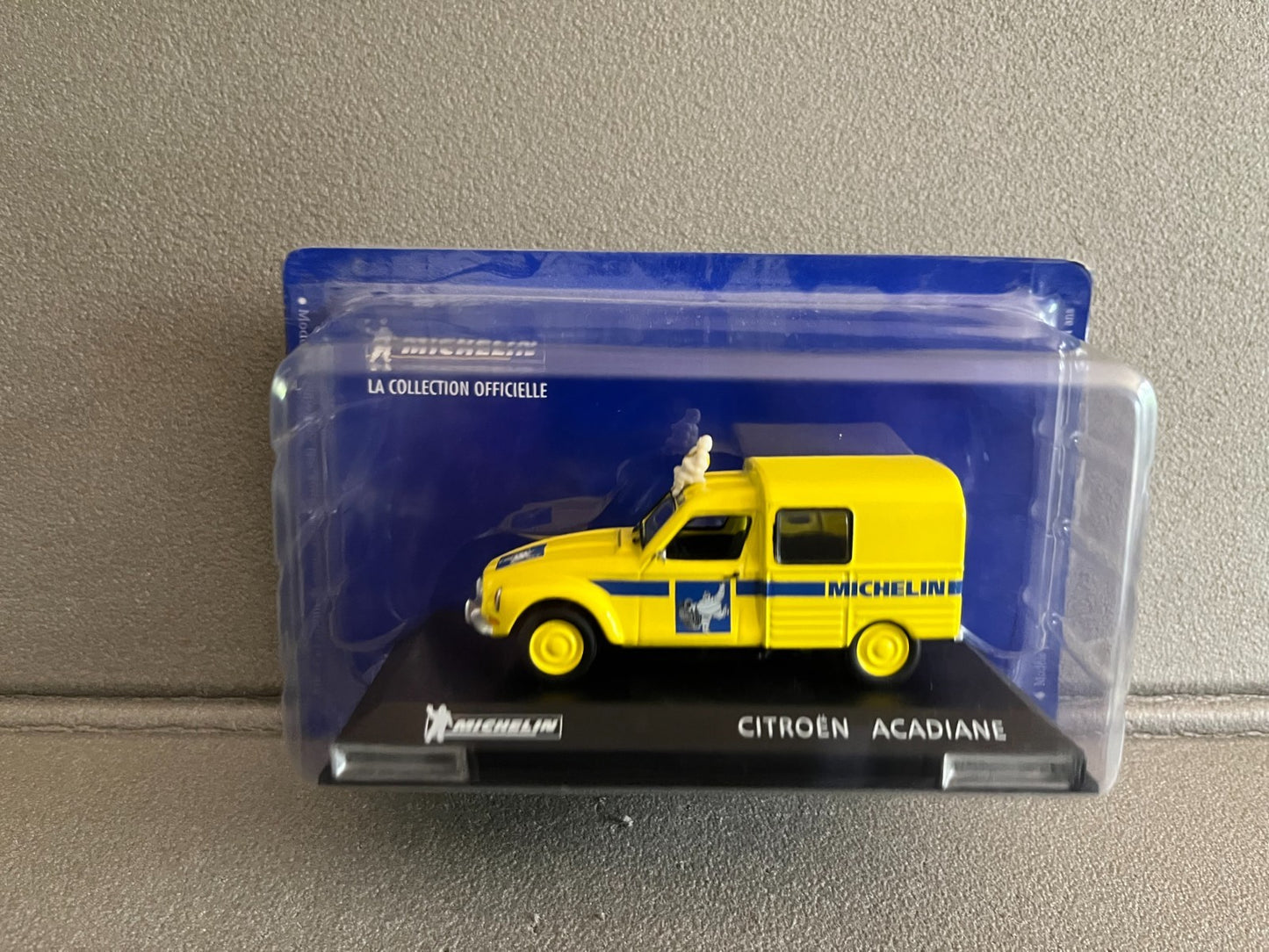 Voiture Miniature Citroen Acadiane Michelin au 1/43