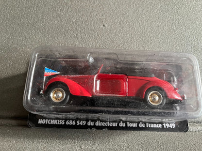 Voiture Miniature Hotchkiss 686 S49 Juges 1949 Norev Tour de France au 1/43