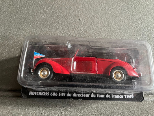 Voiture Miniature Hotchkiss 686 S49 Juges 1949 Norev Tour de France au 1/43