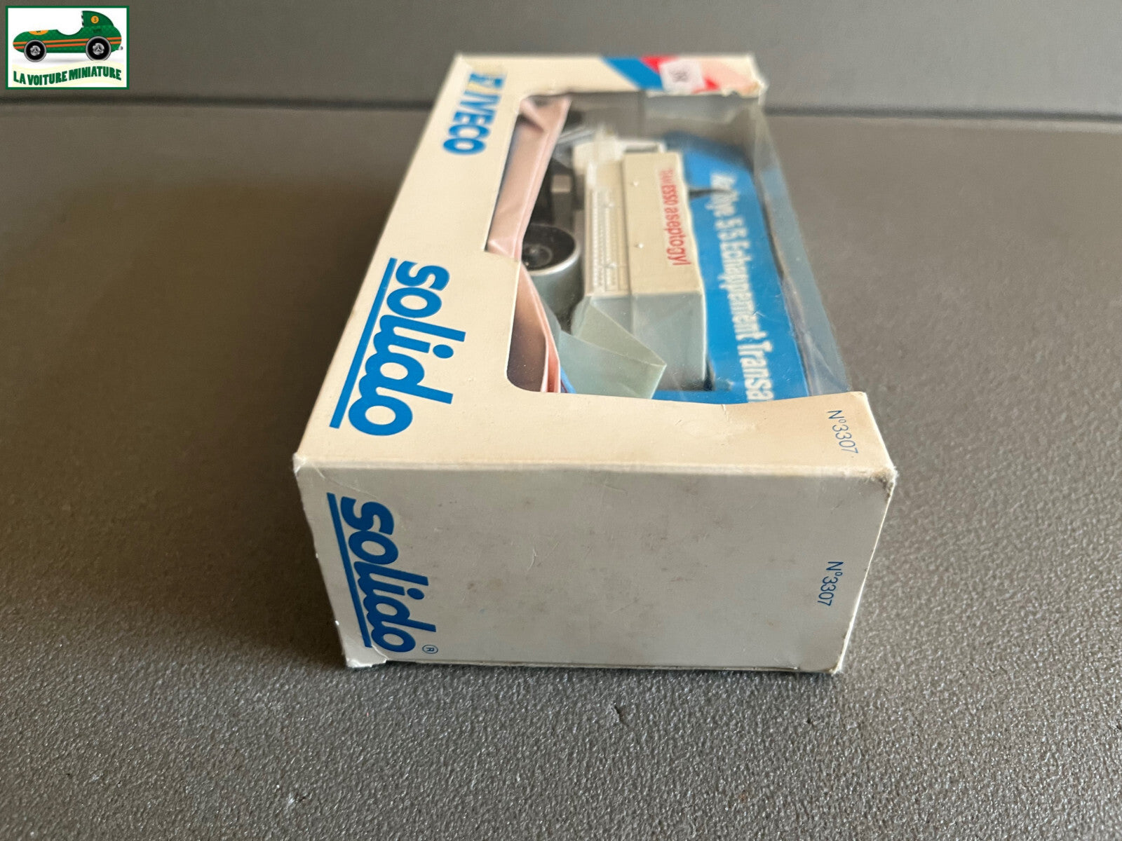 Voiture miniature camion Iveco Rallye team Esso Solido 1/50