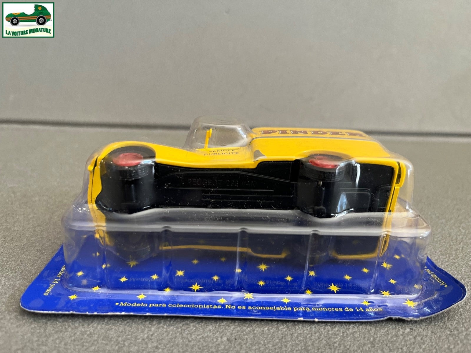 Voiture Miniature Peugeot 203 Cirque Pinder Altaya 1/43