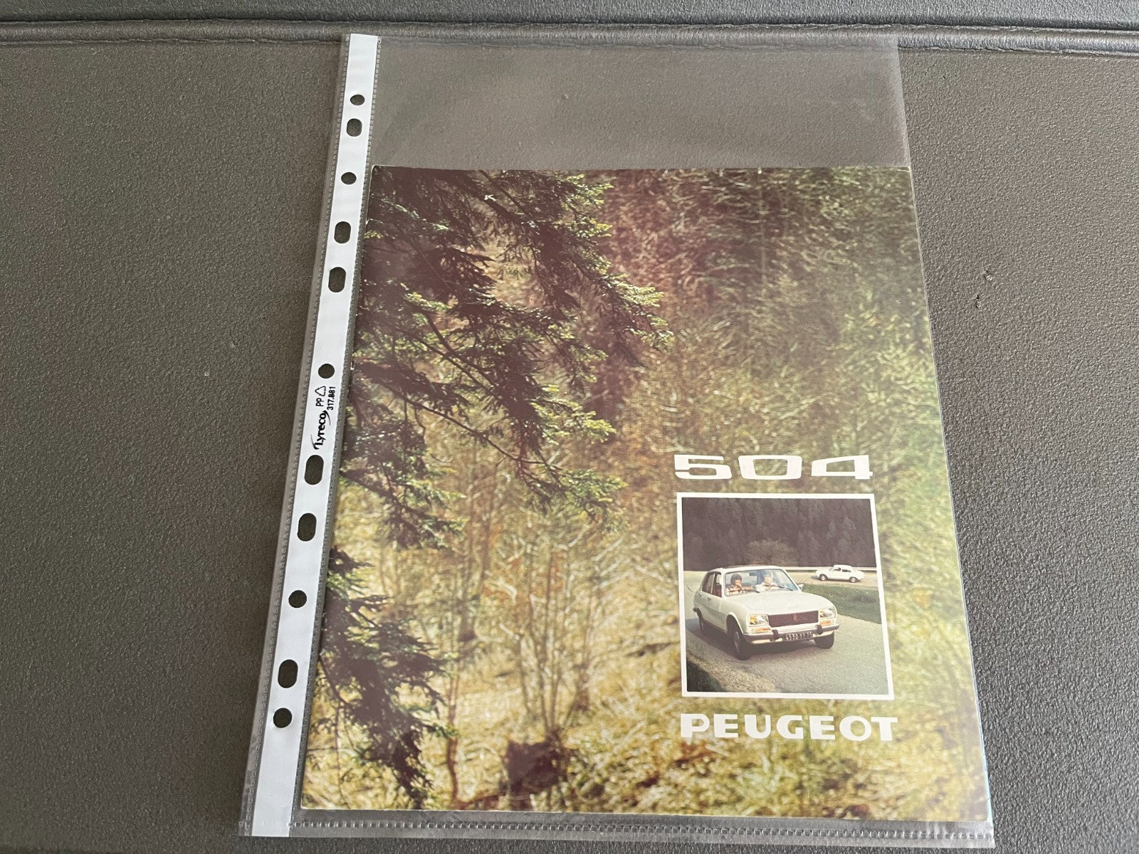 Ancien Dépliant Brochure Documentation Automobile Peugeot 504