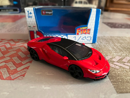 Voiture miniature Burago Street Fire Lamborghini Centenario au 1/43