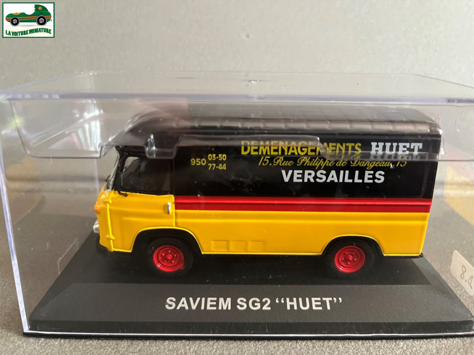 Voiture Miniature Camion Publicitaire Saviem SG2 Huet au 1/43