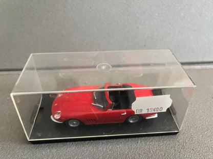 Voiture Miniature Ferrari 275 GTB/4 Spider Best au 1/43