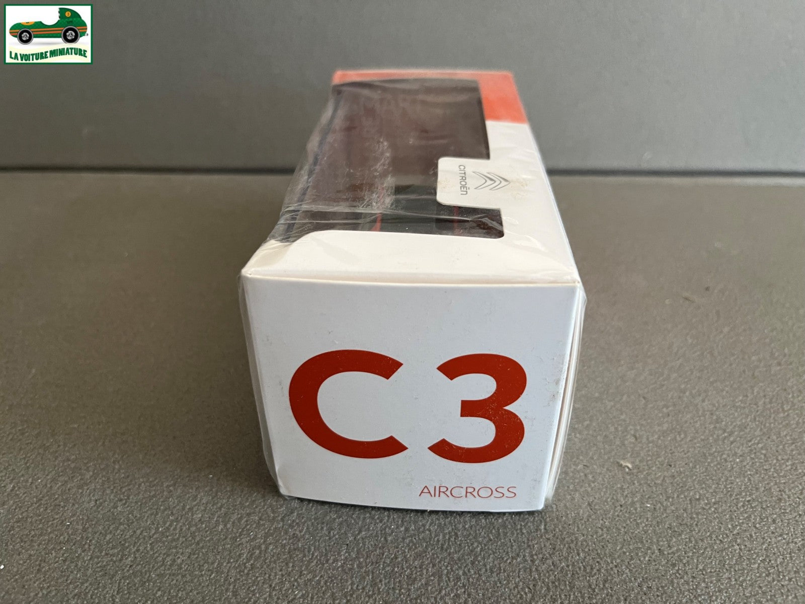 Voiture miniature Citroen C3 Aircross 2017 Sable Norev au 1/43