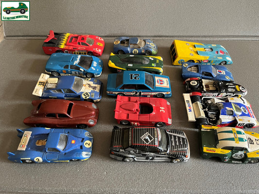 Miniature Lot 15 Voiture Modifiées Repeinte Kit monté  1/43 Défauts Pièces HS