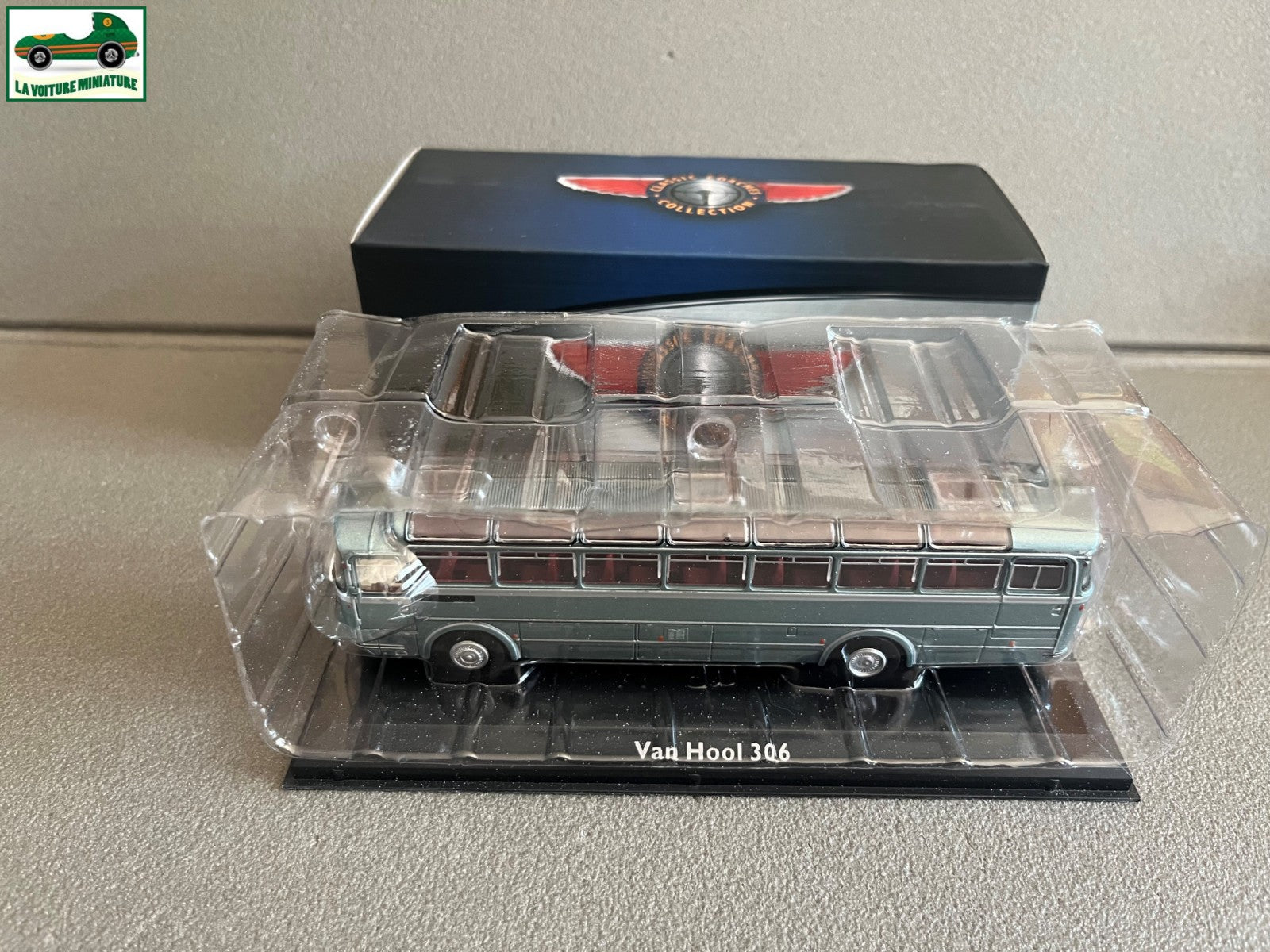 Voiture miniature Van Hool 306 Autobus Bus Autocar Atlas 1/72
