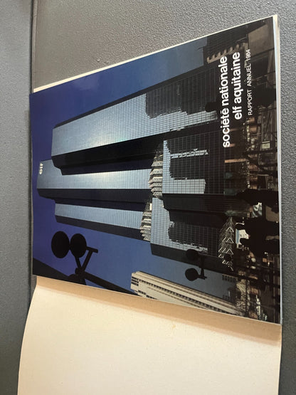 Livre Revue Automobile Pétrolier Elf Rapport Annuel 1984