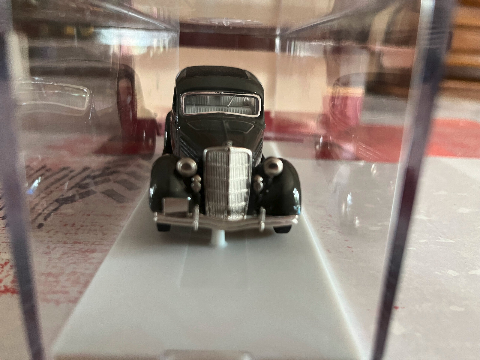 Voiture Miniature Ford 1935 Fordor Touring Sedan 42 Rextoys 1/43