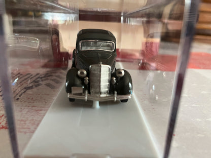 Voiture Miniature Ford 1935 Fordor Touring Sedan 42 Rextoys 1/43