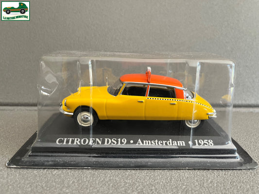 Voiture Miniature Citroen DS 19 Amsterdam 1958 Taxi Du Monde au 1/43 Altaya
