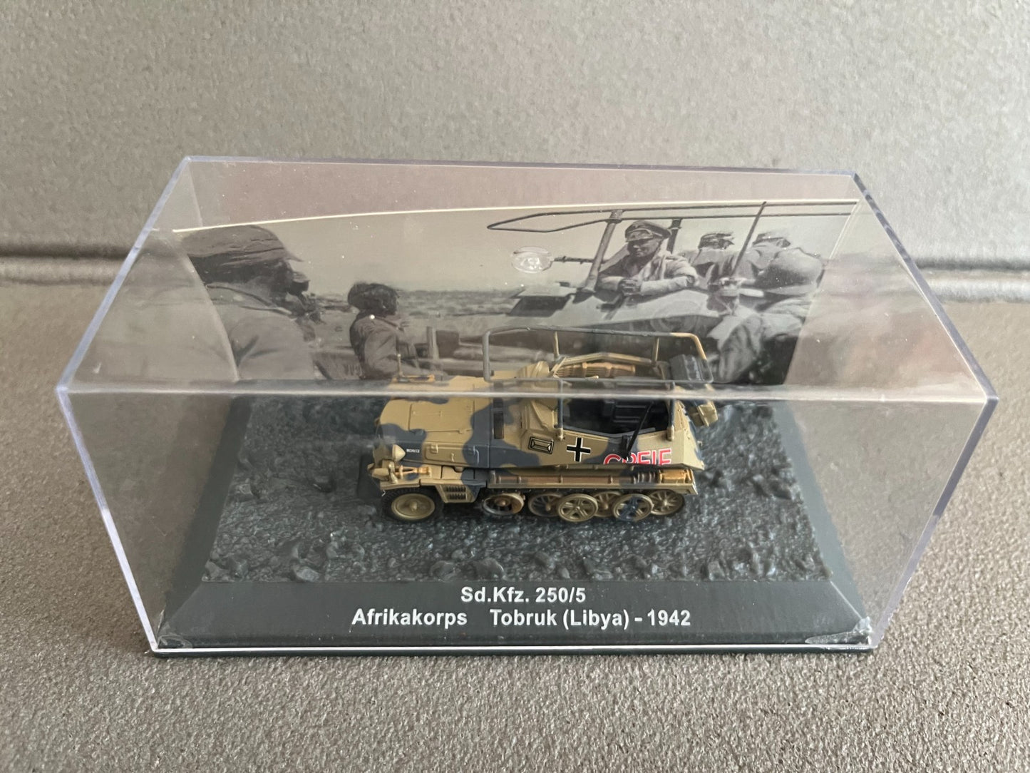 Miniature Militaire Char Tank Blindé Sd.Kfz. 250/5 Altaya 1/72