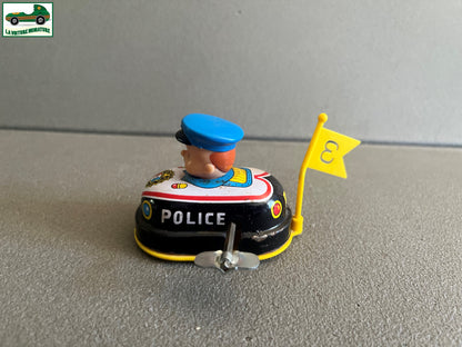 Ancienne Voiture Miniature Métal Tôle Mécanisme Yone Police Made in Singapore