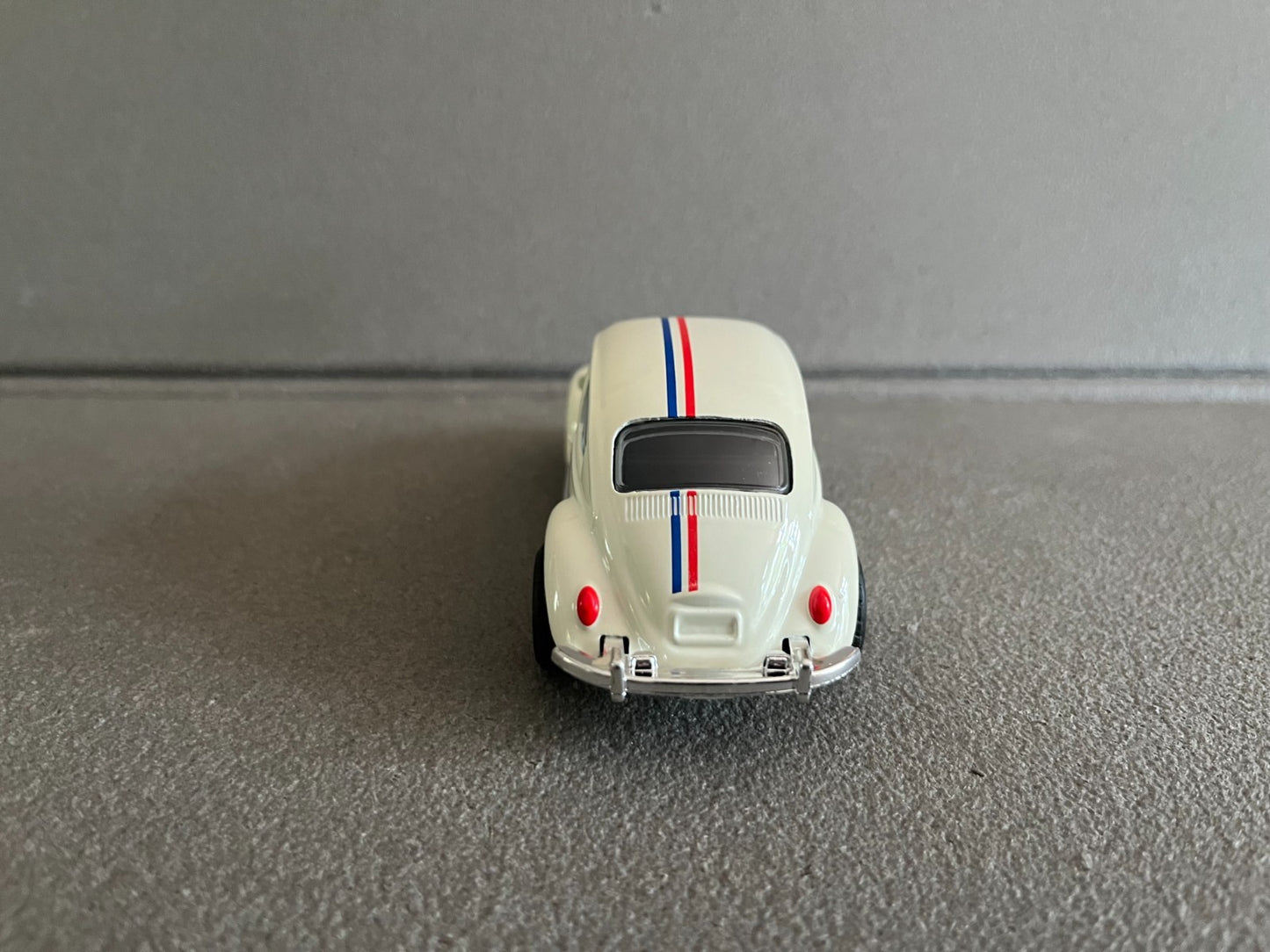 Voiture Miniature Cinema VW Cox Volkswagen Coccinelle 53 Choupette Herbie 1/36