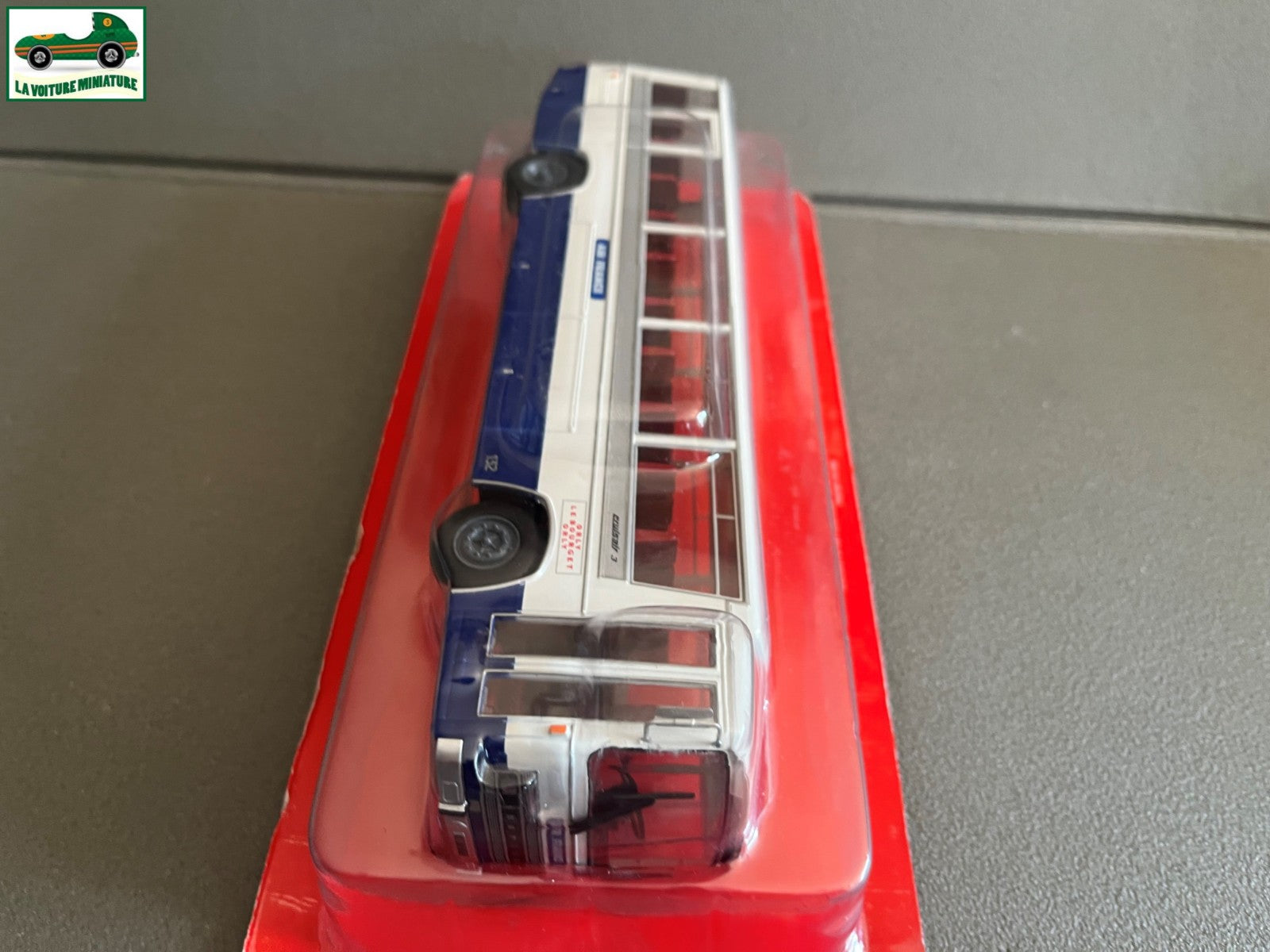 Voiture miniature Berliet Cruisair Air France 1/43 Autobus Autocars du Monde