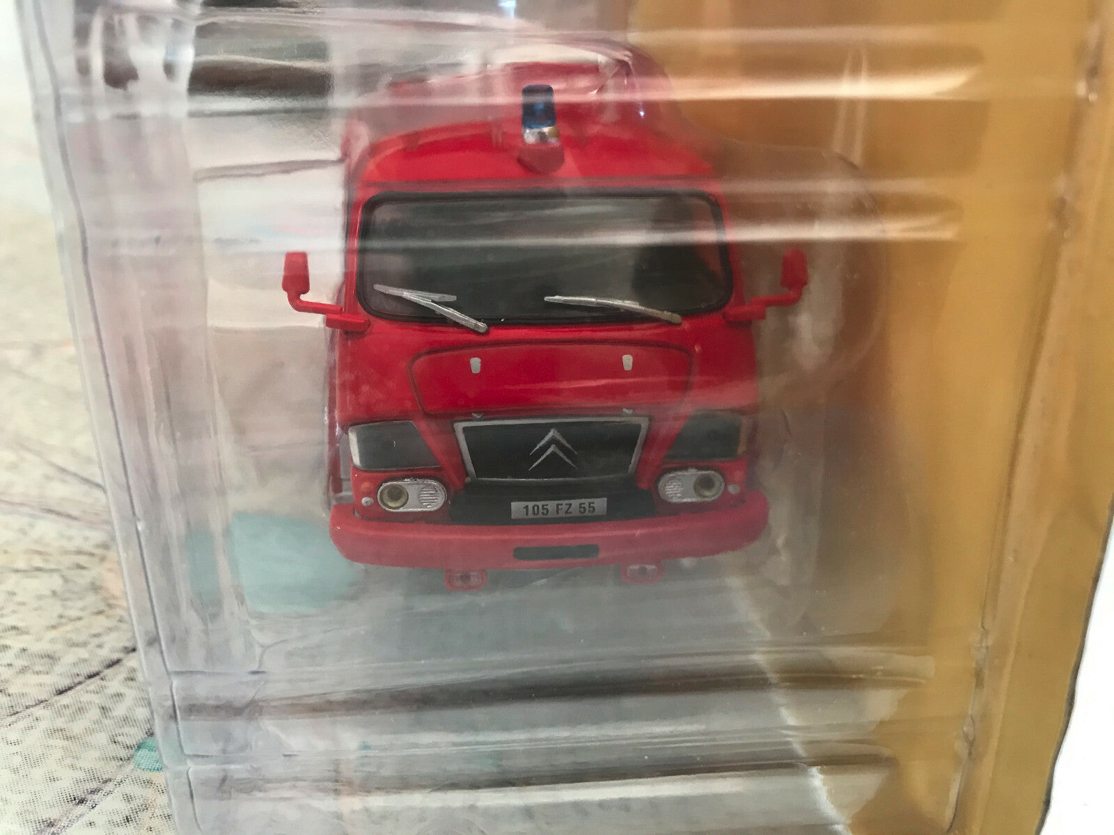 Miniature Camion Citroën PY C700 FPT Pompiers Vaucouleurs 1971 Hachette au 1/43