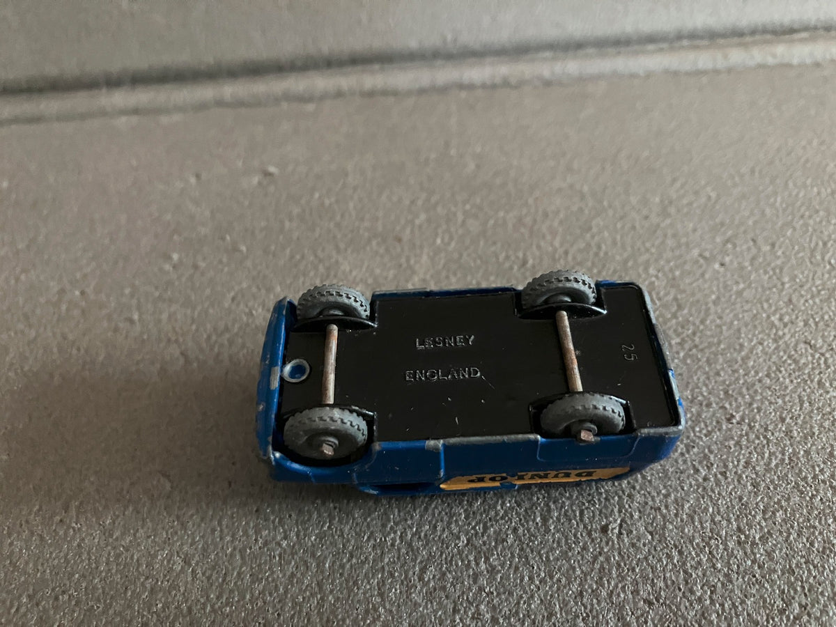 Ancienne Voiture Miniature Camion 25 Dunlop Matchbox Lesney England
