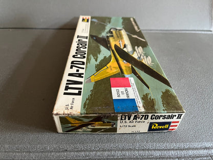 Maquette Militaire Avion LTV A-7D Corsair II Revell 1/72