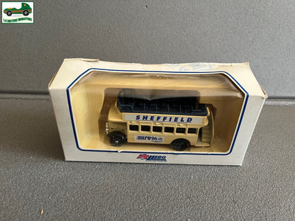Ancienne Voiture miniature Bus Sheffield Lledo Euro 96 England Football