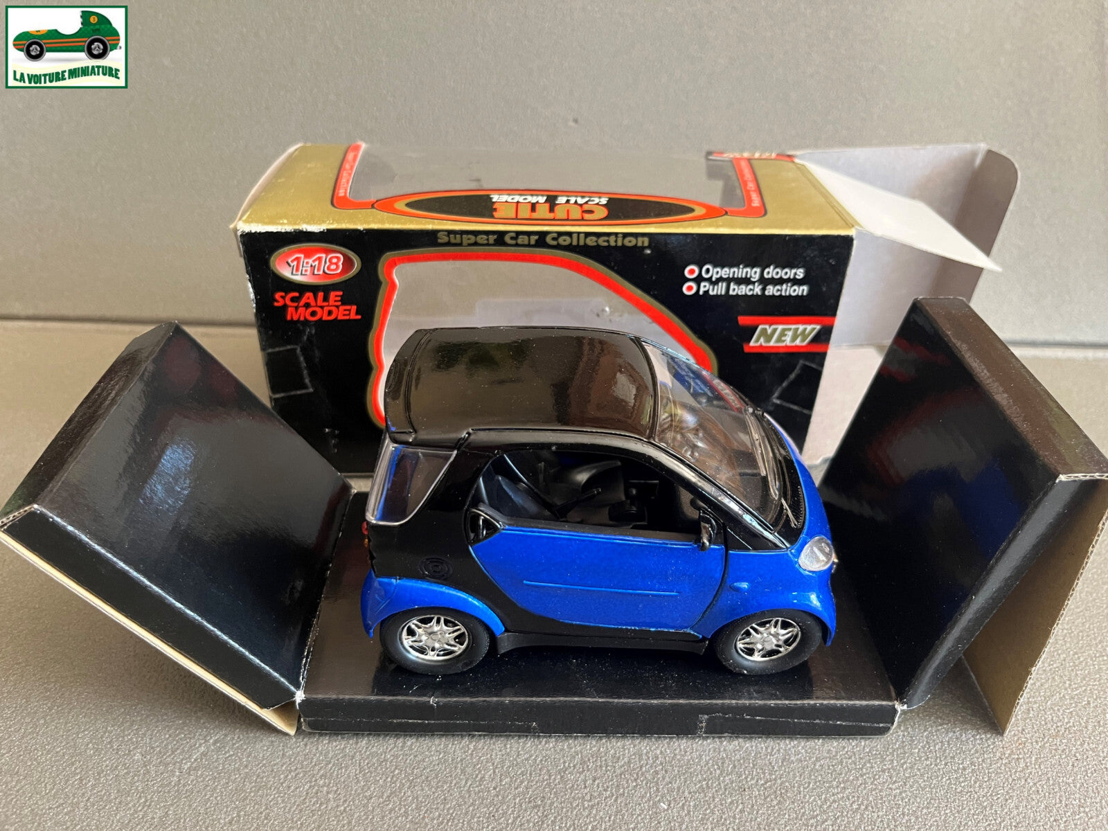 Voiture miniature Smart 1ère Version Cutie au 1/18