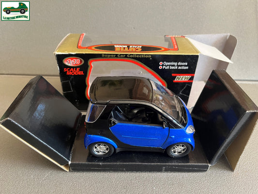 Voiture miniature Smart 1ère Version Cutie au 1/18