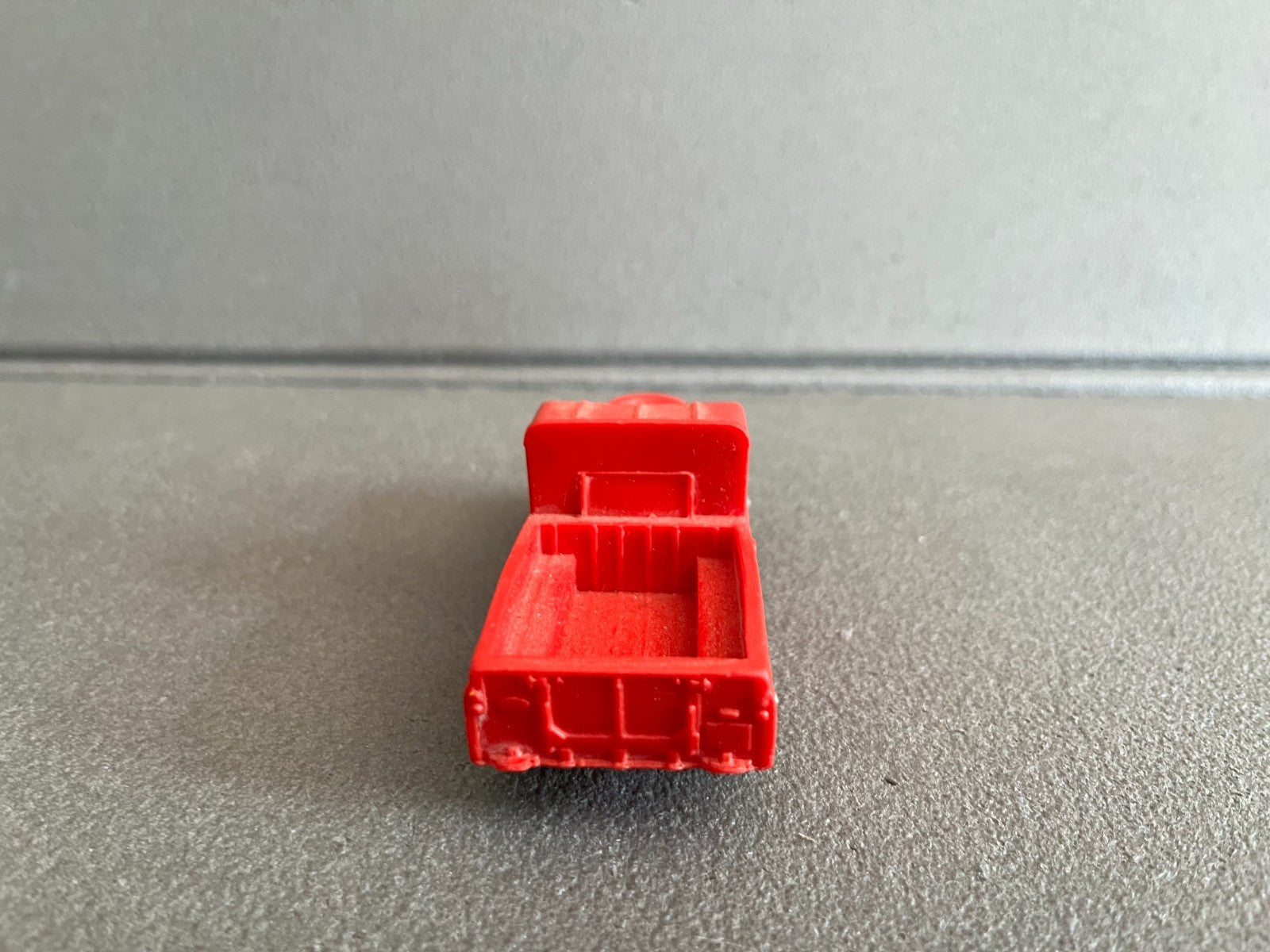 Voiture Miniature Ancien Land Rover Vinyl Line Germany Plastique Gomme Tomte