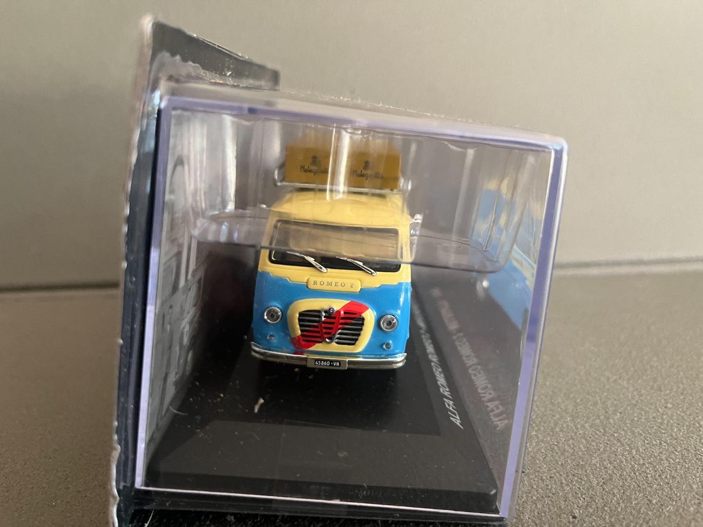 Voiture Miniature Camion Publicitaire Alfa Romeo 2 Melegatti 1956 au 1/43