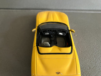 Voiture Miniature Chevrolet Corvette 1997 Burago Italy au 1/24