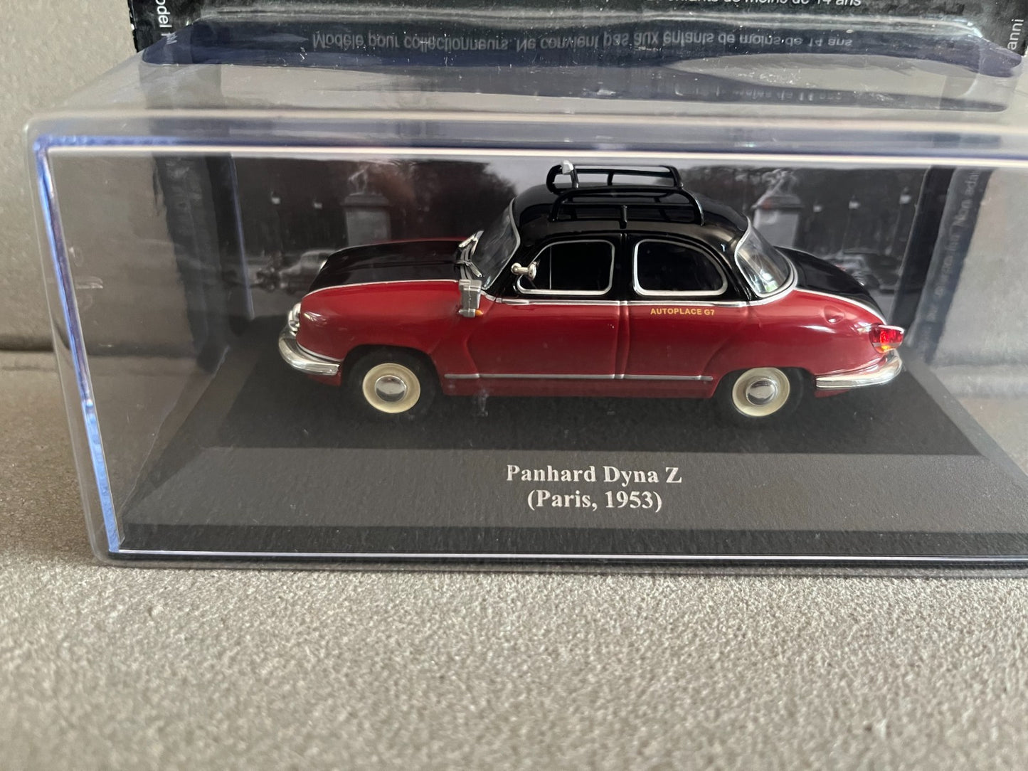 Voiture Miniature Panhard Dyna Z Taxi Paris 1953 au 1/43