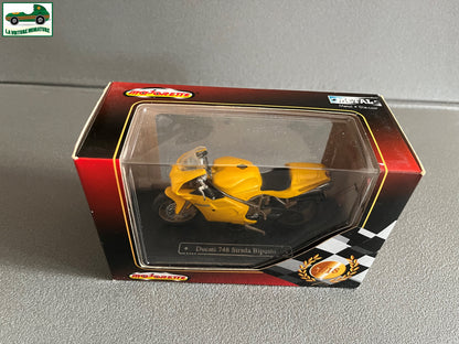 Moto miniature Ducati 748 Strada Biposto Majorette au 1/18