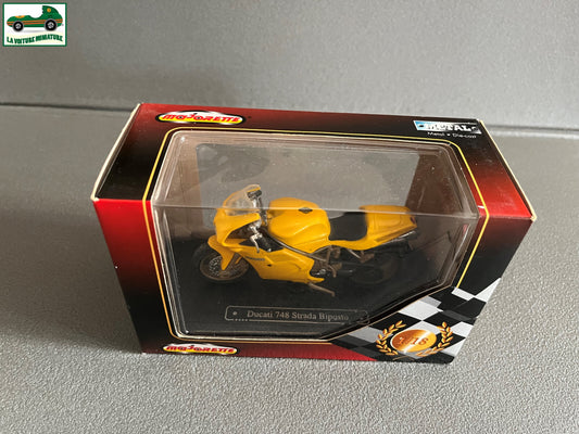 Moto miniature Ducati 748 Strada Biposto Majorette au 1/18