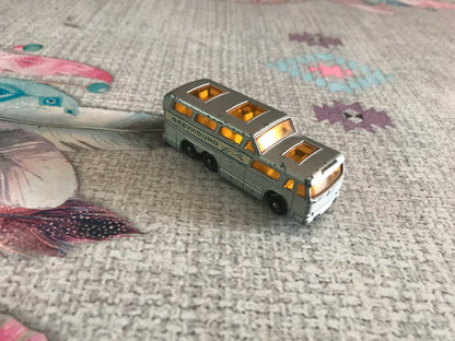 Voiture Miniature Bus Autobus Greyhound Coach Lesney Made In England
