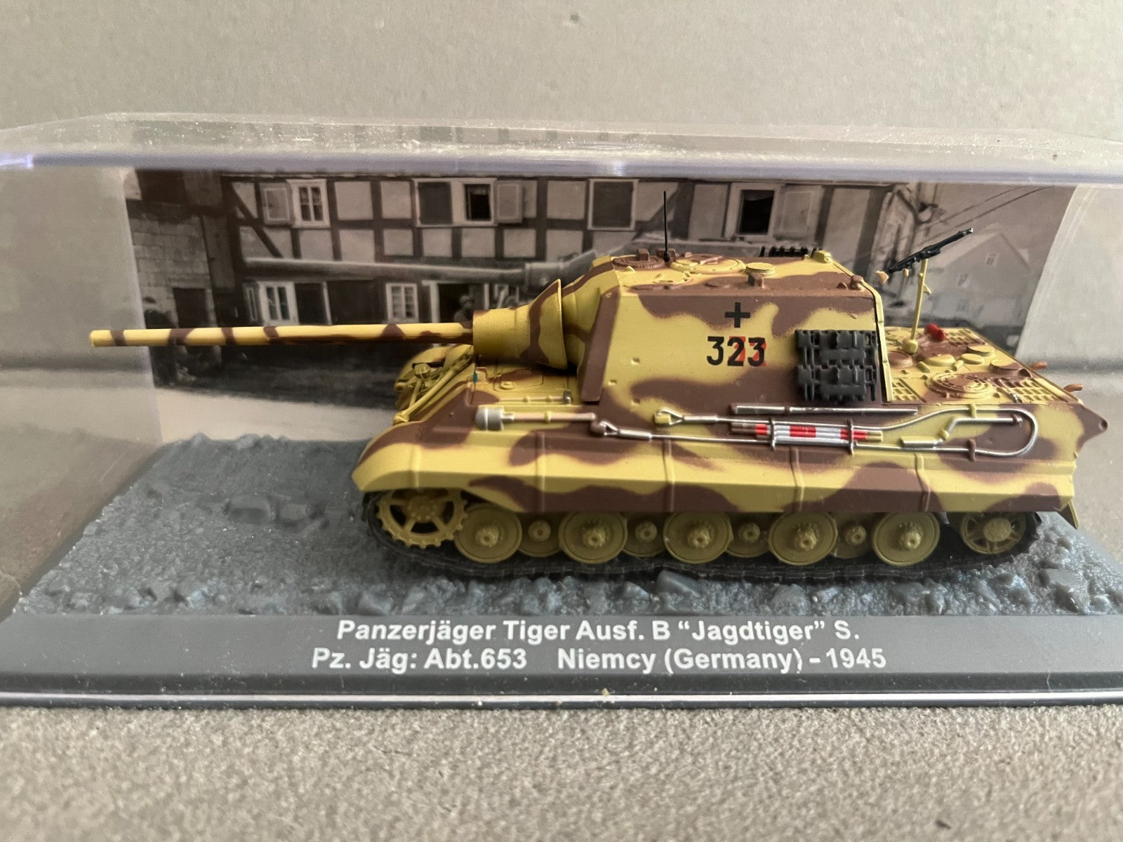 Miniature Militaire Char Tank Blindé Panzerjager Tiger Jagdtiger Altaya 1/72