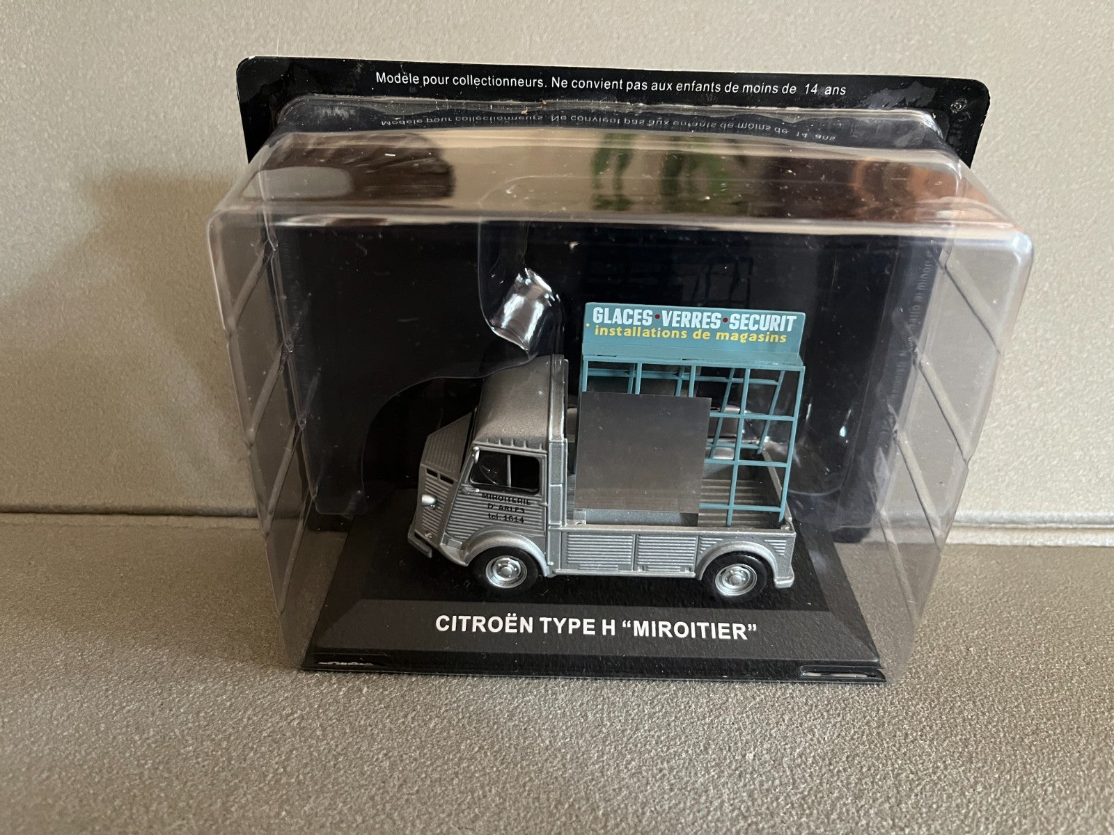 Voiture Miniature Camion Citroen Type H Miroitier Altaya au 1/43