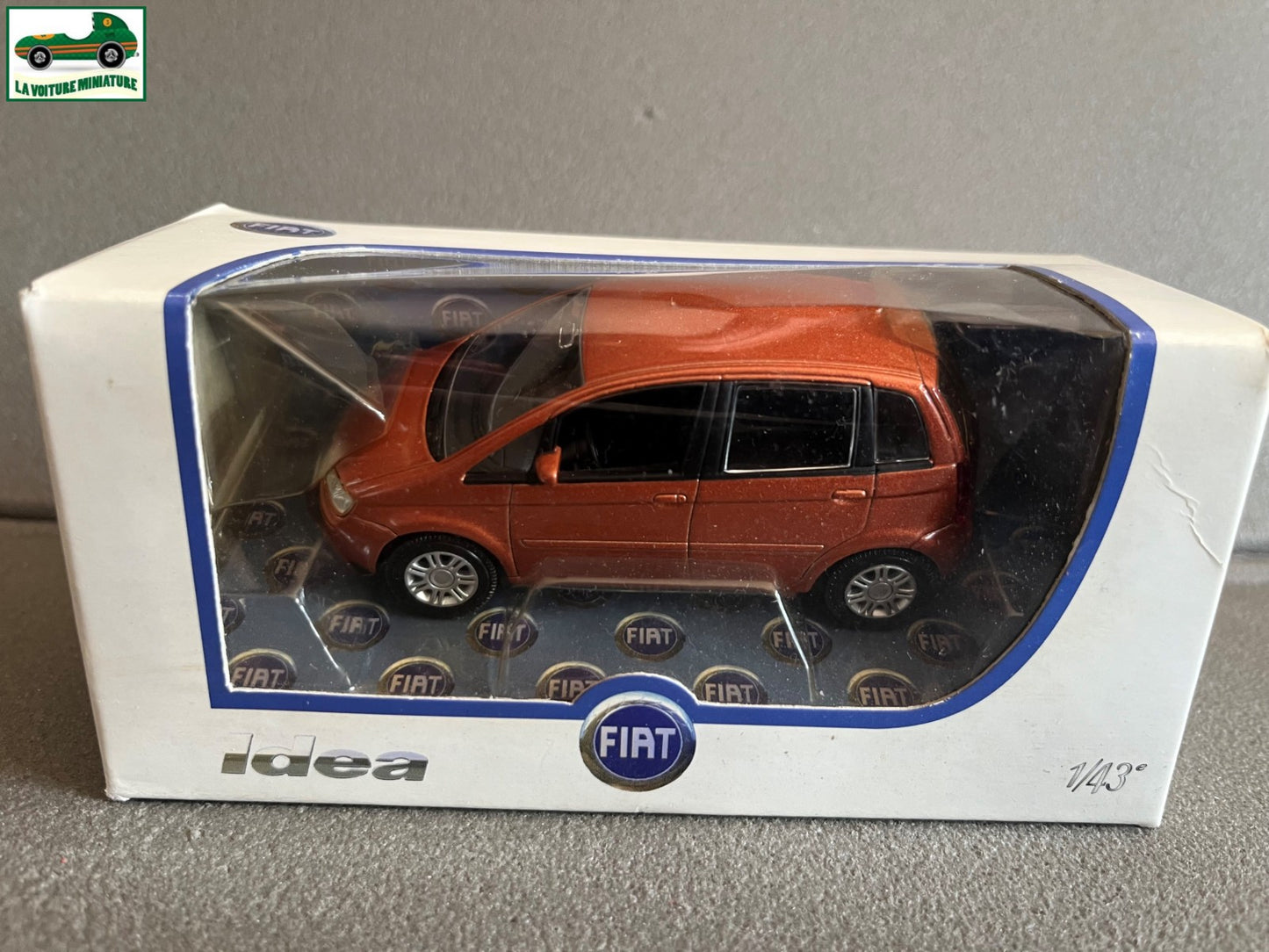 Voiture Miniature Fiat Idea Norev au 1/43