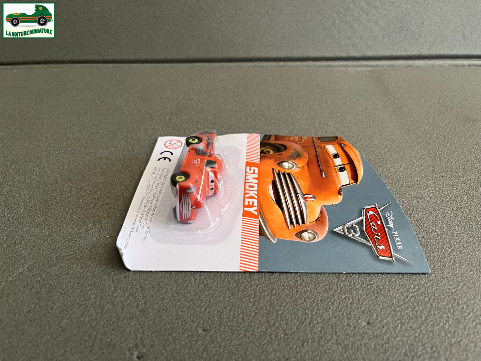 Voiture Miniature Cars Disney Pixar Smokey Plastique DHP