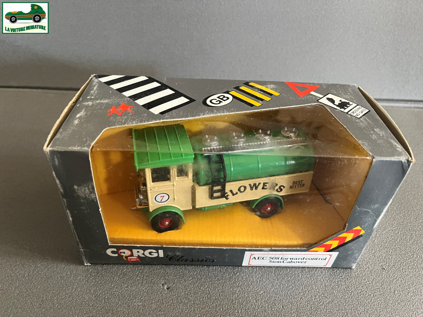 Voiture Miniature Corgi Toys AEC 508 forward control 5ton Cabover 1/43 1/50