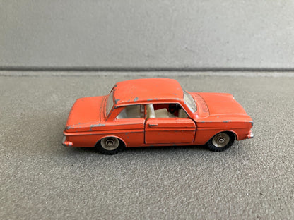 Ancienne Voiture Miniature Ford Taunus 12M 538 France Meccano Dinky Toys 1/43