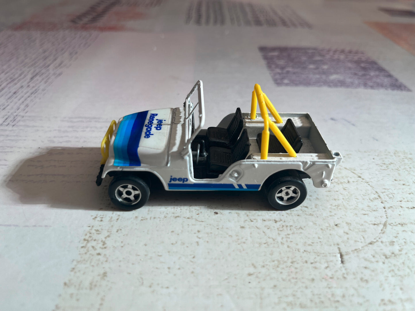 Voiture Miniature Jeep Willys Renegade Hotwheels Mattel au 1/43