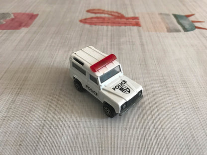 Voiture miniature Land Rover Police Majorette N°266 1/60