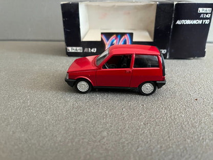 Ancienne Voiture miniature Autobianchi Y10 Polistil Italy au 1/43
