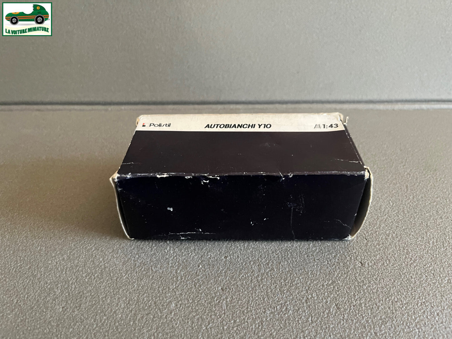 Ancienne Voiture miniature Autobianchi Y10 Polistil Italy au 1/43