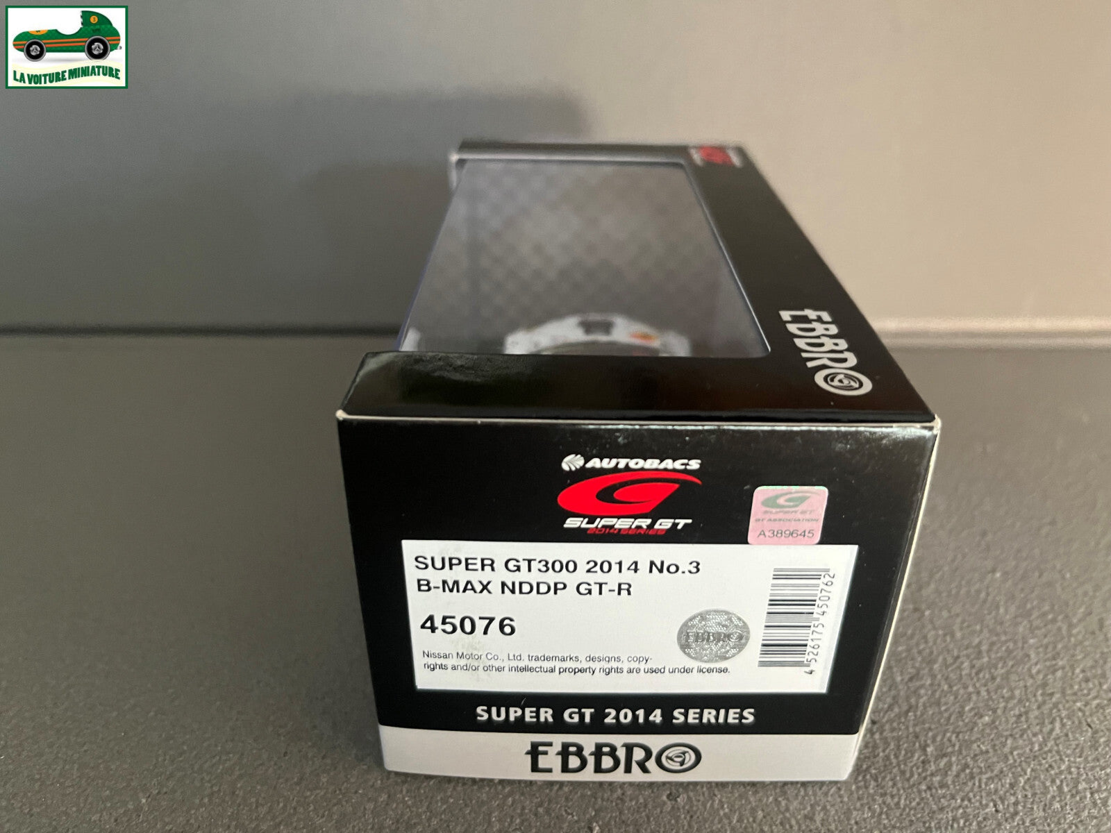 Voiture Miniature B-Max NDDP GT-R Super GT300 2014 Ebbro au 1/43