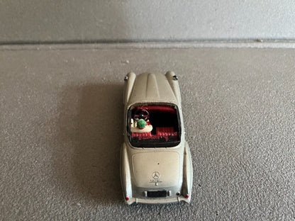 Ancienne Voiture Miniature Mercedes 190 SL Solido Série 100 Fr au 1/43 Modifiée