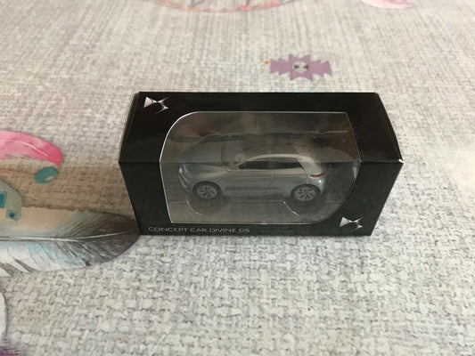Voiture miniature Concept Car Divine DS 2014 Citroen Norev 3 inches 1/64